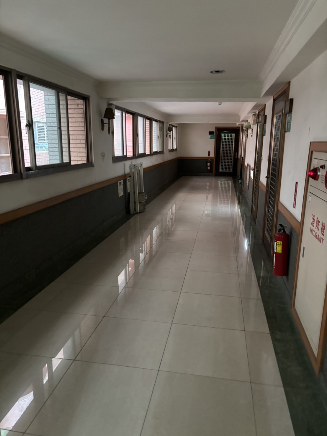 11新樓長榮路一段高檔大大套房管理優