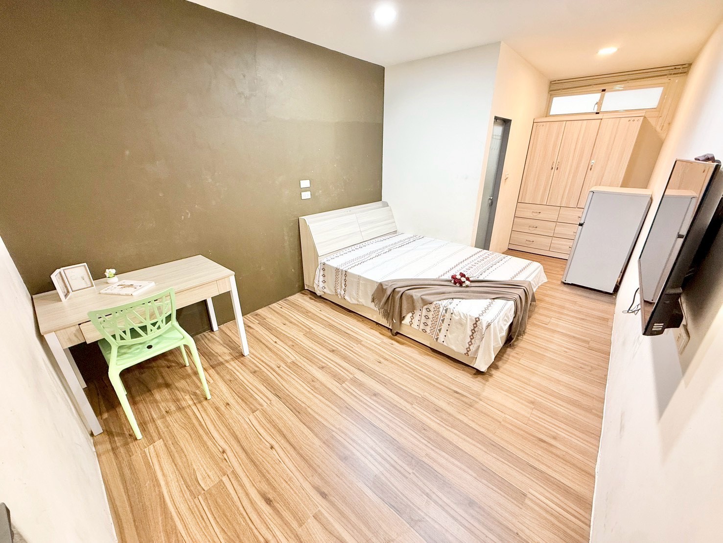 川坪限定西區✨可雙租補小資美屋✨衛浴開窗共洗